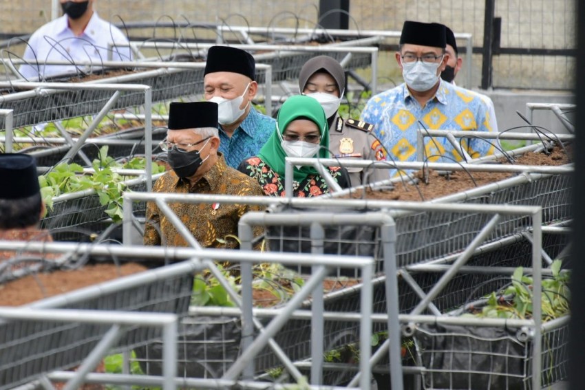 Ponpes Al-Ittifaq Bandung Percontohan Nasional Digitalisasi Pertanian