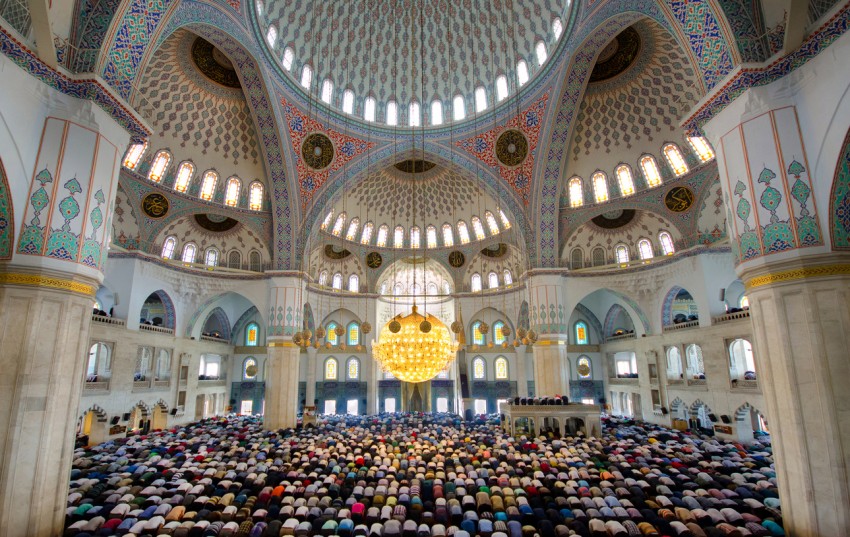 Sejarah Shalat Tarawih, Sunnah yang Dipopulerkan Umar bin Khattab