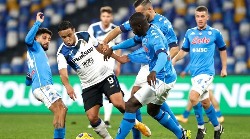 Tandang ke Markas Atalanta, Skuad Napoli Dirundung Masalah