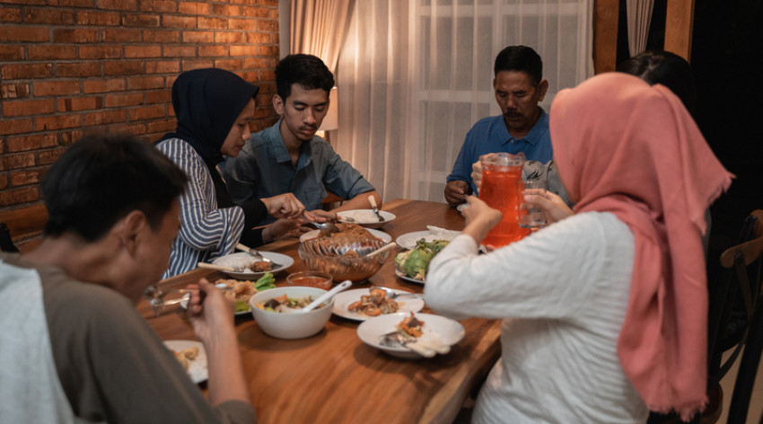 Begini Cara Atur Asupan Karbohidrat selama Ramadhan
