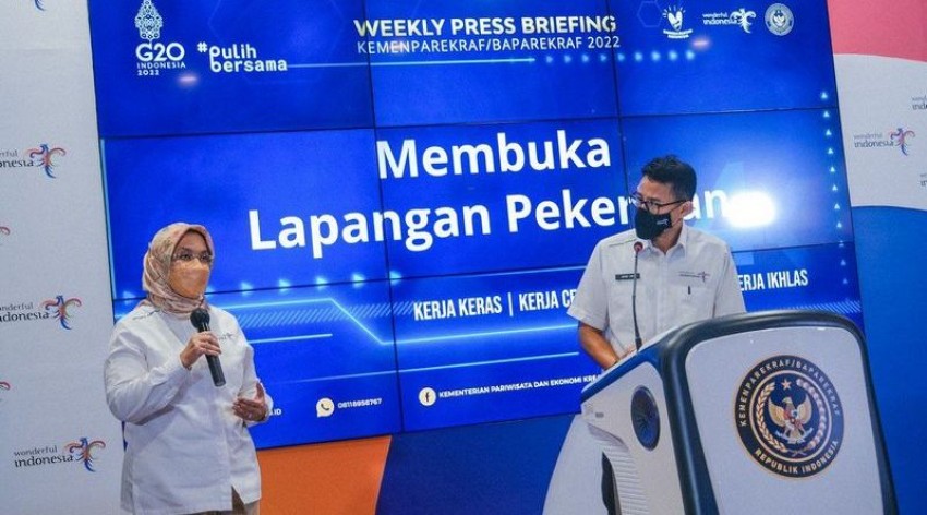 Menparekraf Memprediksi Perputaran Ekonomi dari Sektor Wisata Capai Rp72 Triliun