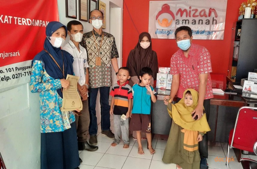 Perhutani Santuni Anak Yatim Piatu dalam Gerakan Bersih Ramadhan