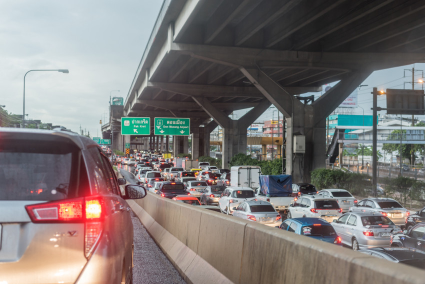 Kendaraan Pemudik Mulai Padat, Jasa Marga Berlakukan Contraflow