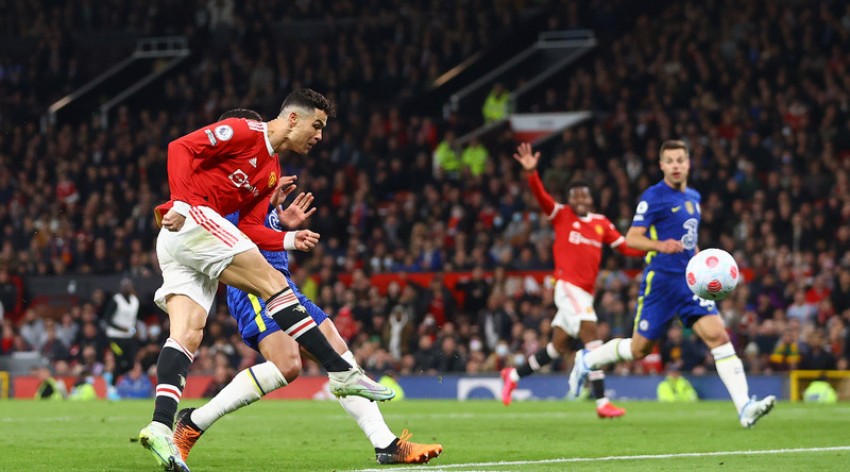 Ronaldo Cetak Gol Lagi, Manchester United Imbangi Chelsea 1-1