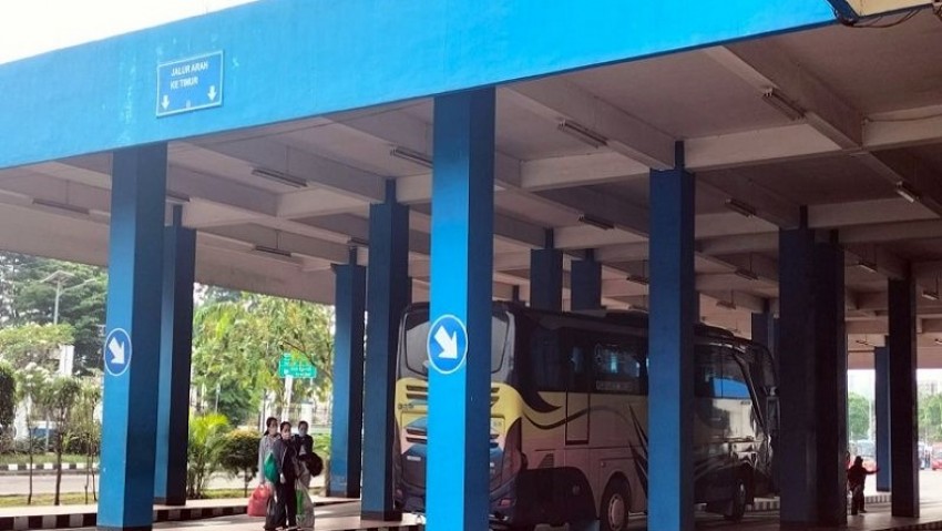 Pemudik Dilaporkan Meninggal Dunia di Dalam Bus Jurusan Bandung - Solo