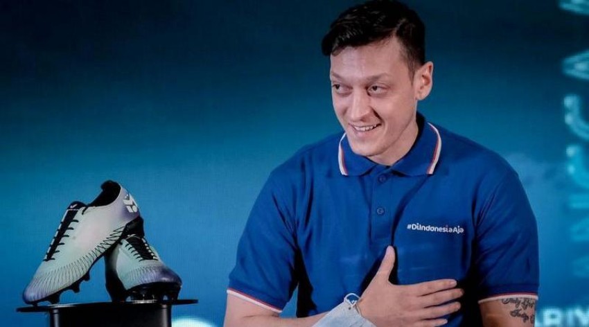 Bukan RANS Cilegon FC, Ini Klub Pilihan Mesut Ozil di Indonesia