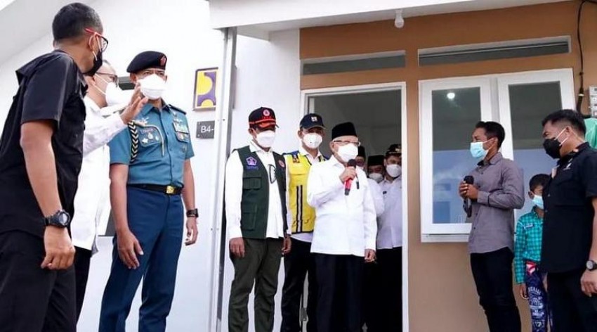 Ma'ruf Amin Minta Huntap Bagi Korban Erupsi Gunung Semeru Tidak Dijual