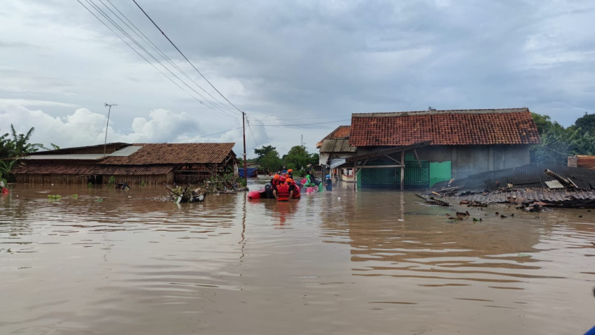 Emil Pastikan Penanganan Banjir Bandang Bogor Berjalan Optimal