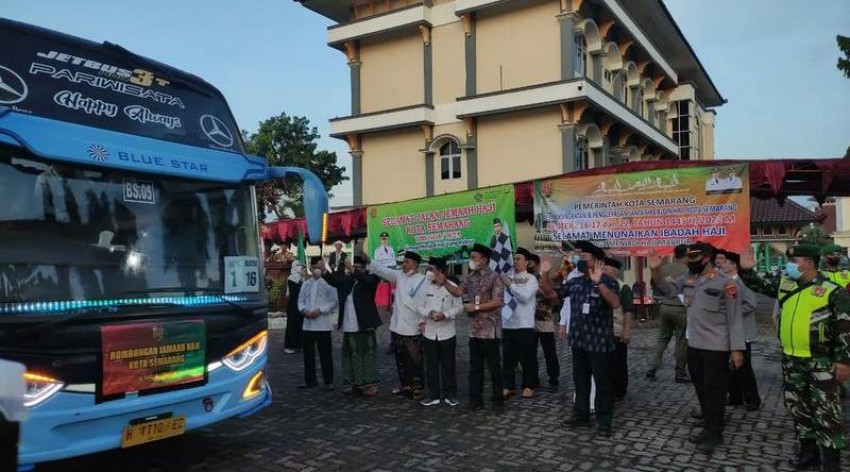 DKK Semarang Akui Telah Berangkatkan Calhaj Sakit