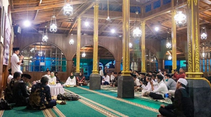 Menparekraf Dorong Pengembangan Wisata Religi yang Out of The Box