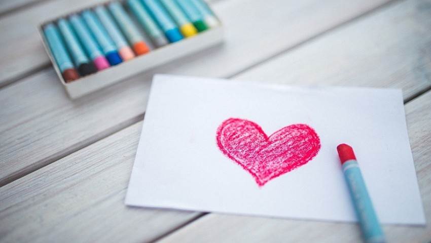 Hikmah Rahmani: Agama Cinta