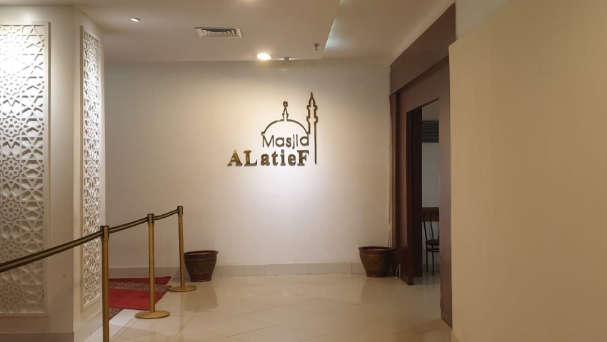 Berdiri Megah di Dalam Mal, Masjid ALatief Bisa Tampung 1.400 Jamaah