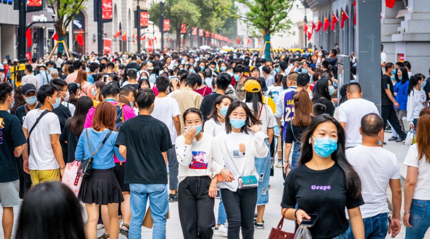 Kasus Covid-19 Meningkat, Wuhan Tutup Perkantoran dan Transportasi Umum