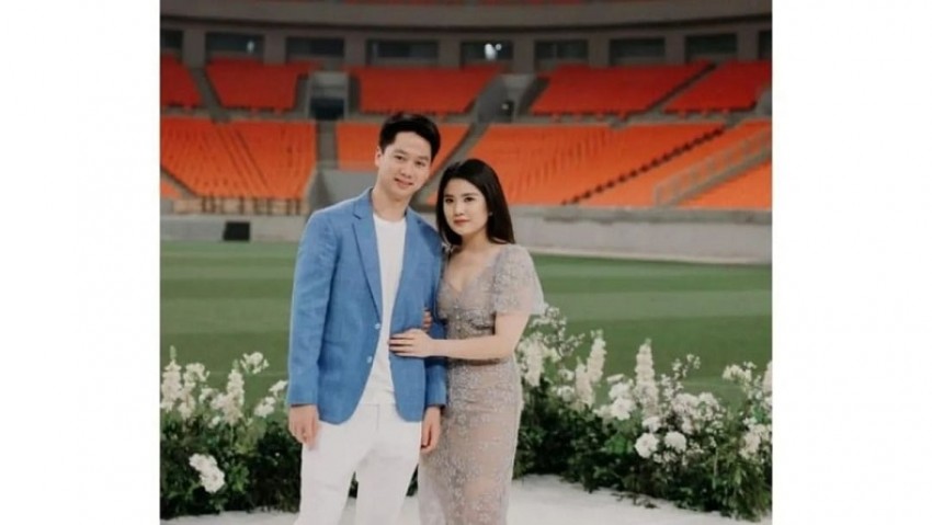 Kevin Sanjaya Lamar Pujaan Hati di Lapangan JIS: She Said Yes!