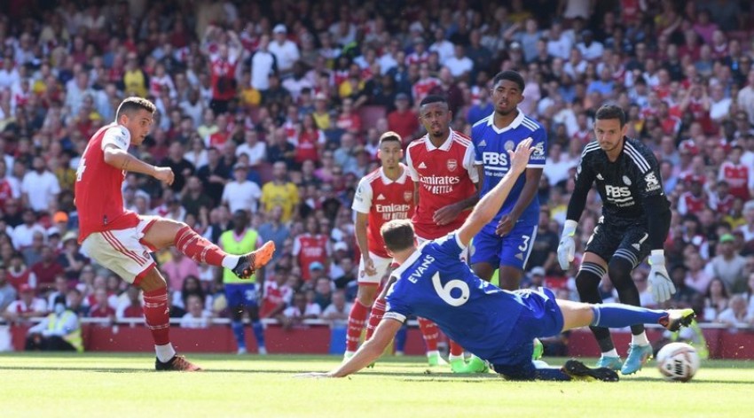 Hasil Pekan Kedua: Arsenal dan City Pesta Gol, Everton Tumbang
