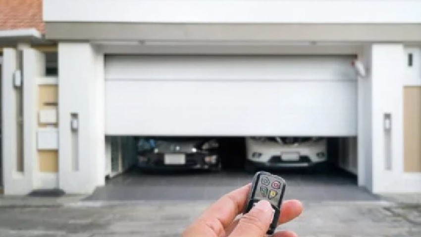 4 Tips Bikin Garasi Mobil di Rumah Minimalis, Begini Desainnya