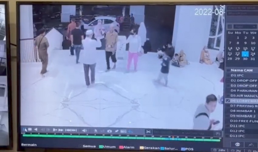 Viral Wanita Tak Berjilbab Dilarang Masuk Masjid At-Thohir, Begini Faktanya