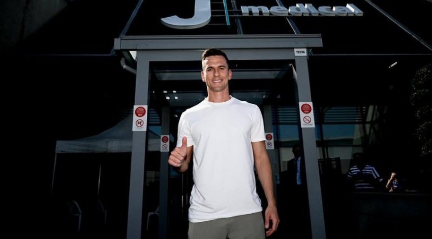 Juventus Rampungkan Transfer Arkadiusz Milik dari Marseille