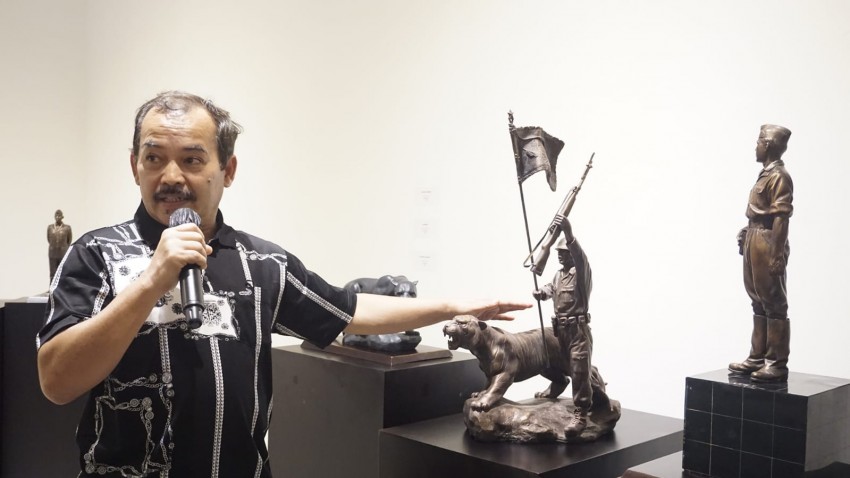 Seniman Yusman Gelar Pameran Tunggal Gerbang di Galeri Nasional Indonesia