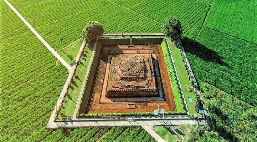 Karawang Punya Candi yang Lebih Purba dari Borobudur
