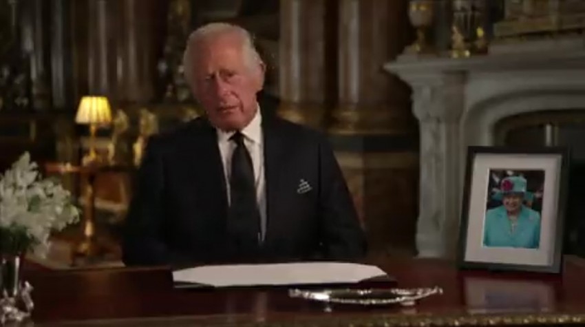 Raja Charles III Berjanji akan Setia Layani Rakyat Seperti Sang Ibu