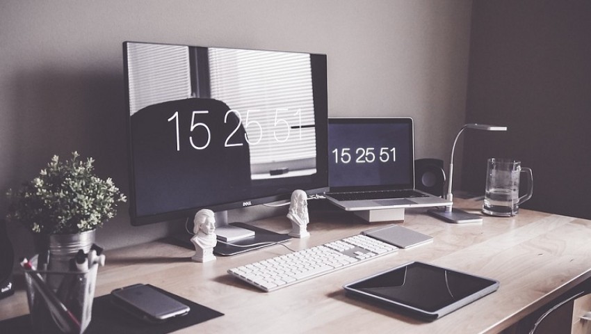 5 Alat Perlengkapan Kantor Bikin Kerja Makin Nyaman