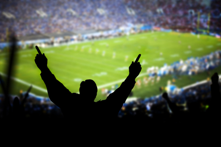 Legislator Sebut Kompetisi Sepak Bola Tidak Hanya Soal Bisnis Semata