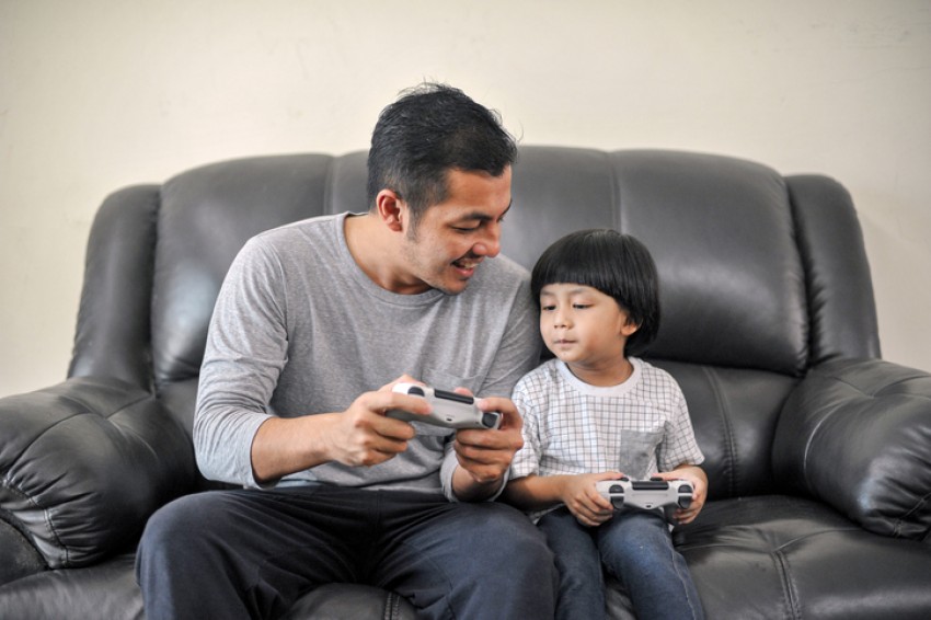 Orang Tua Wajib Hadir dalam Tumbuh Kembang Anak, Ini Alasannya
