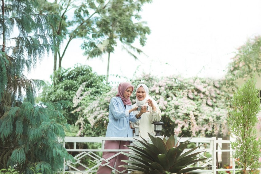 Cara Terlihat Ramping, Simak 5 Tips Berpakaian bagi Wanita Gemuk