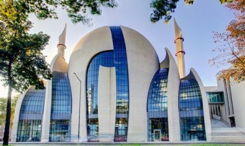 Komunitas Muslim di Jerman Hidupkan Kembali Masjid di Pusat Kota