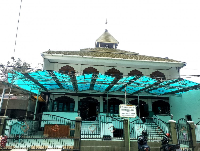 Mengunjungi Masjid Peninggalan Jenderal Ahmad Yani di Menteng