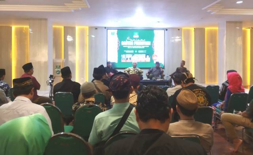 Memahami dan Merumuskan Ulang Sastra Pesantren