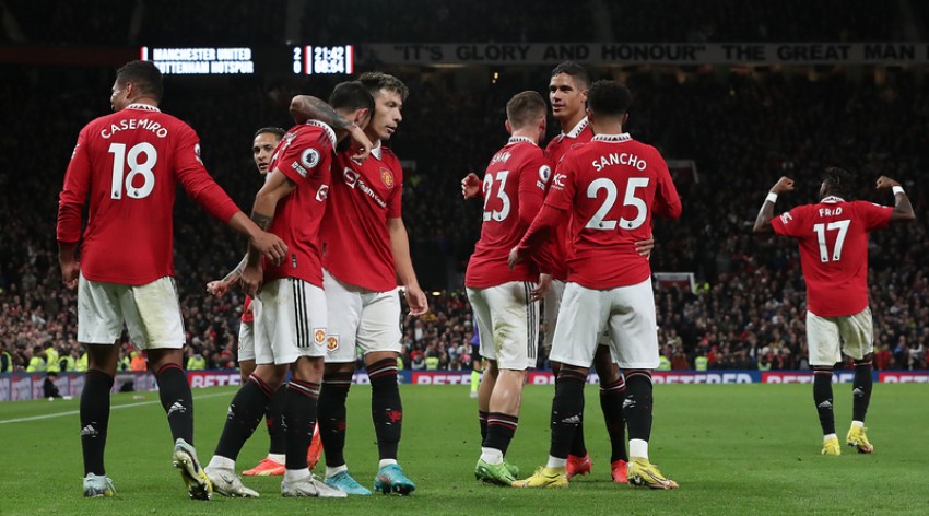 Liverpool dan Manchester United Kompak Menang, Chelsea Hanya Imbang