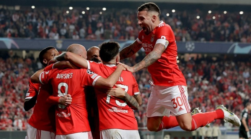 Takluk 3-4 dari Benfica, Nyonya Tua Tersingkir