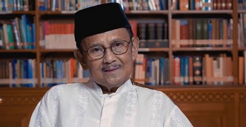 Integrasi Iptek dan Imtaq, Warisan BJ Habibie untuk Bangsa