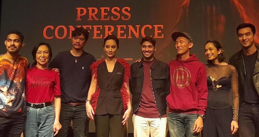 Debut Refal Hady di Film Perempuan Bergaun Merah Bikin Deg-degan