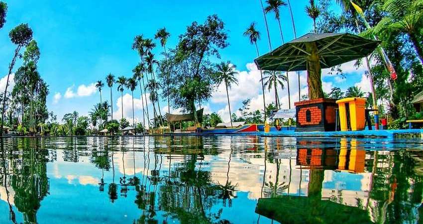 Pemandian Tirtosari View, Destinasi Wisata Alam di Lereng Gunung Semeru