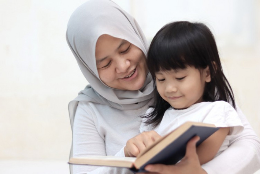 Si Kecil Memainkan Alat Genital, Orang Tua Wajib Lakukan Hal Ini