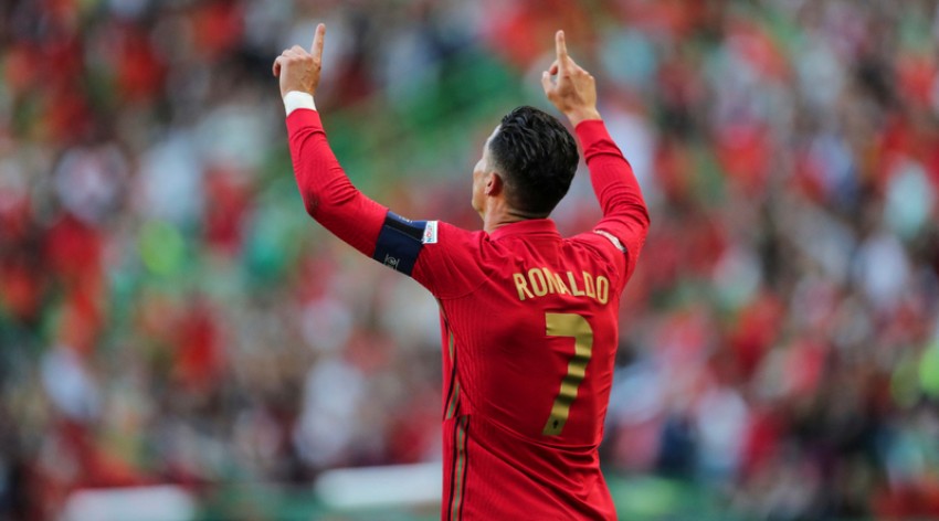 Usia Hanyalah Angka, 11 Pemain Senior Siap Unjuk Gigi di Qatar