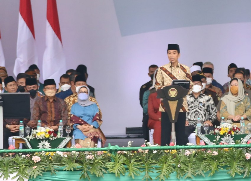 Jokowi: Muhammadiyah Berperan Besar Bantu Penanganan Covid-19