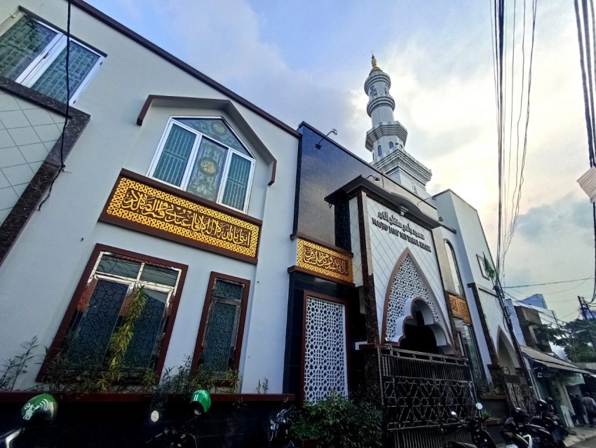Bermodal Optimisme, Masjid Jami Miftahul Khair Kini Berdiri Megah
