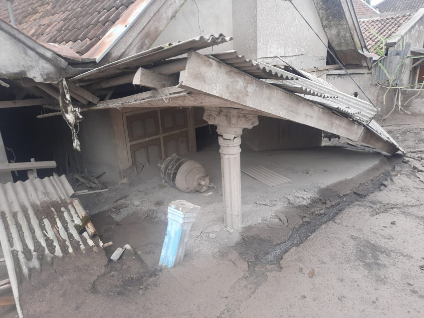 Renungan Akhir Tahun, Buya Yahya: Musibah Tak Selalu karena Maksiat