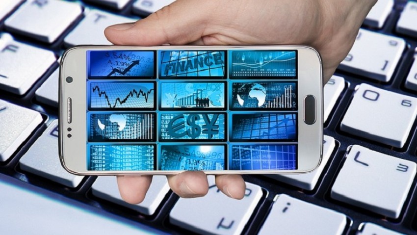 Hadapi Resesi 2023 dengan Investasi, Bermodal Internet dan Gadget