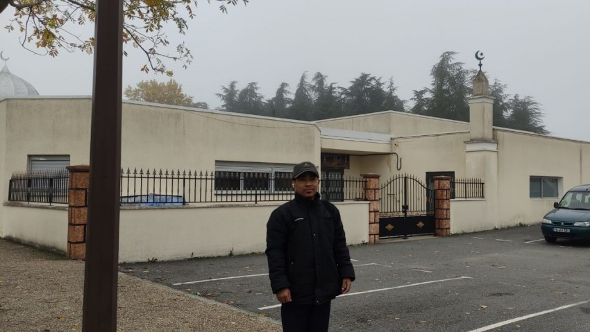 Berkunjung ke Mosquee Es-Sounna, Masjid Swadaya untuk Dakwah di Prancis Tengah