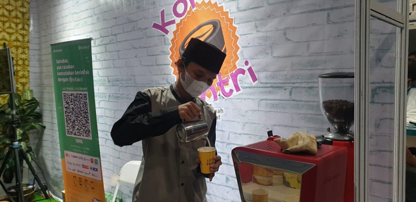 Kopi Santri Kenalkan Siswa Pesantren At-Taslim ke Dunia Bisnis