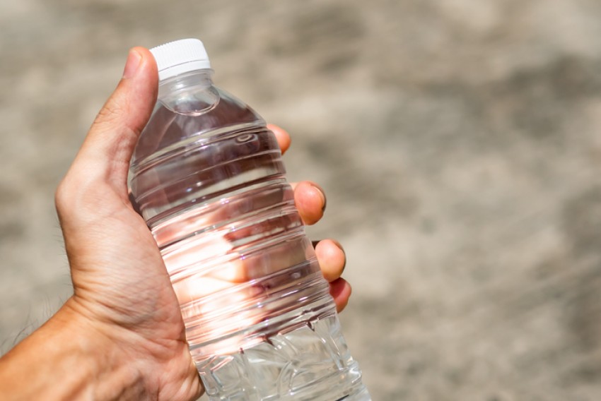 5 Pertolongan Pertama pada Penderita Dehidrasi