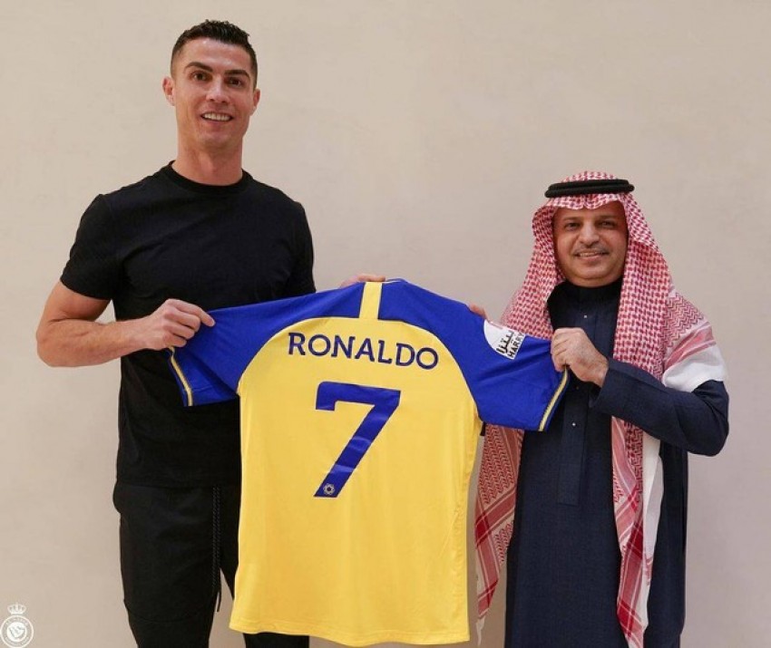 Resmi Pindah Al Nassr, Ronaldo Bermukim di Distrik Muhammadiyah