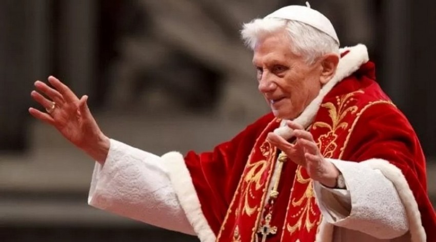 Menag Yaqut Kenang Paus Benediktus sebagai Sosok Rendah Hati