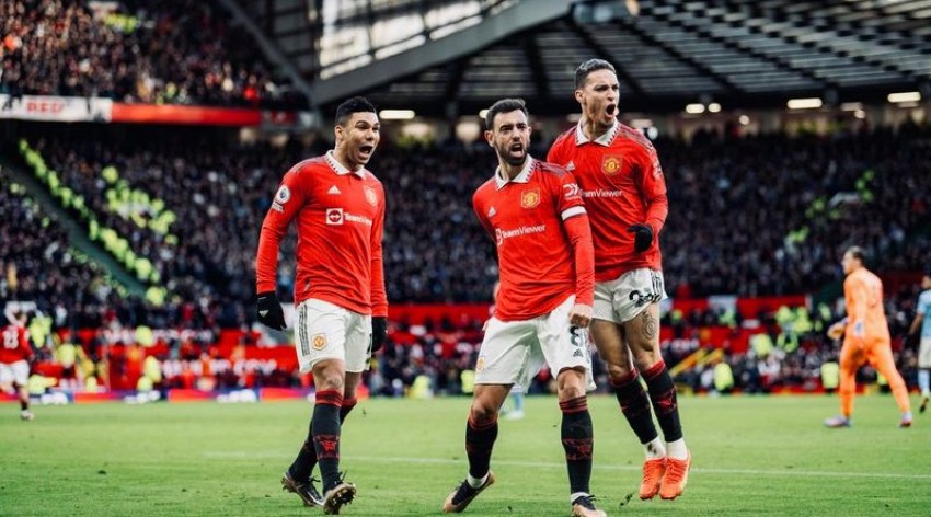 Comeback Gemilang, Manchester United Bungkam City 2-1