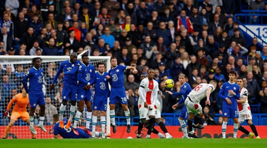 Chelsea Tersungkur di Stamford Bridge, City Diimbangi Nottingham 1-1